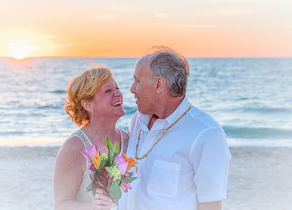 man and woman wearing white dress shirts thumbnail