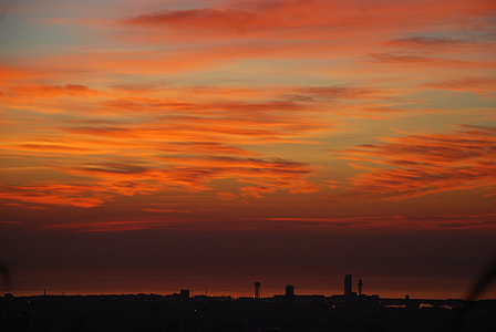 sun set over the horizon thumbnail
