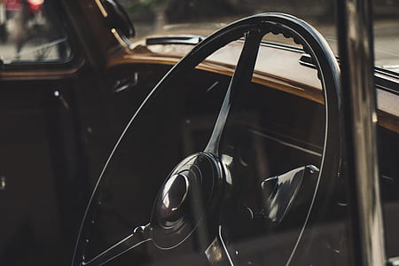 black steering wheel thumbnail