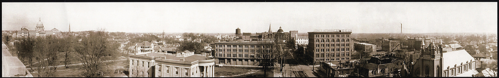 Panorama of downtown Jackson in 1910 in Mississippi thumbnail