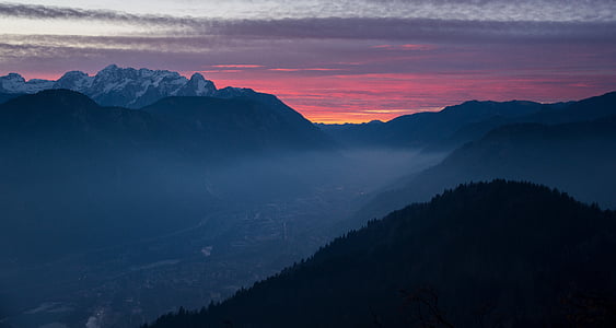 mountain under golden hour thumbnail