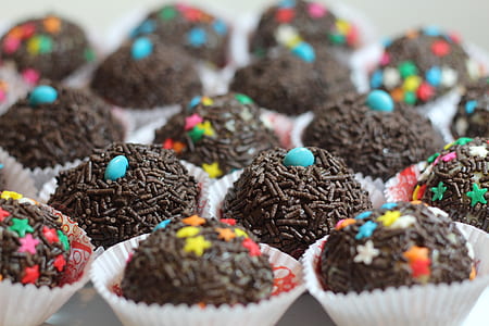 pile of cupcakes on white surface thumbnail