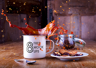 8 Free Cup Mockups psd file