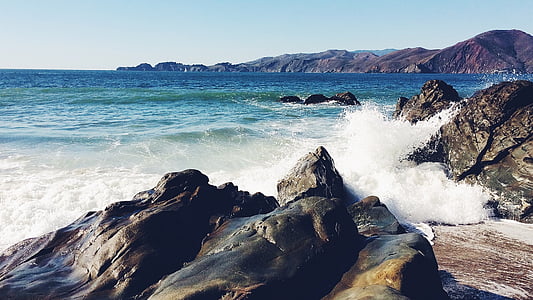 water waves on rock thumbnail
