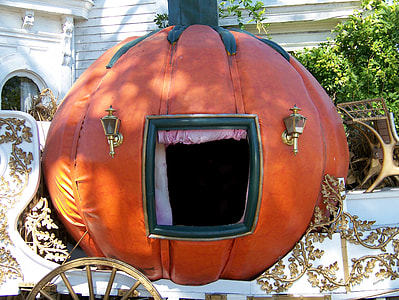 photo of orange and black jack-o-lantern wagon thumbnail