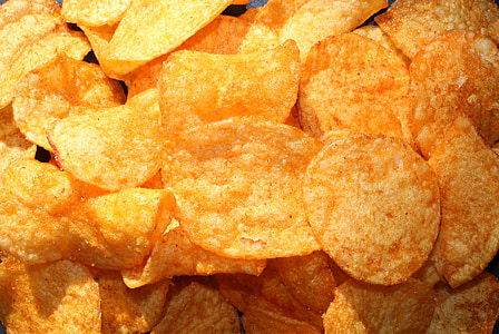 shallow focus of potato chips thumbnail
