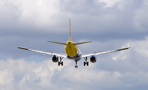 yellow and gray airplane thumbnail