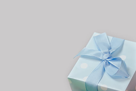 blue and white box thumbnail