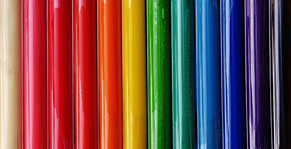 multicolored colored pencils thumbnail