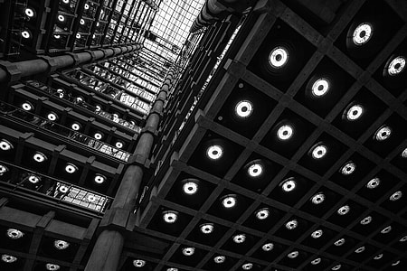 Wide-angle interior shot of the Lloyds Building in the City of London. Image captured with a Canon 5D DSLR thumbnail