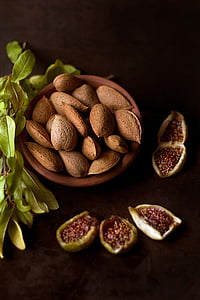 brown almond nuts thumbnail