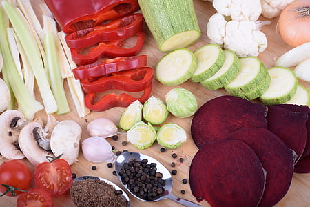assorted sliced vegetables thumbnail