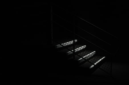 gray stair thumbnail