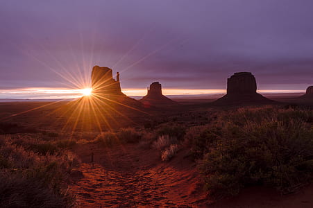 brown rock formations thumbnail
