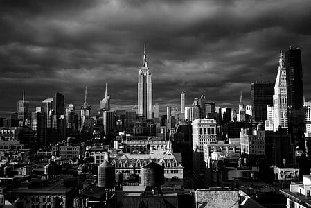 grayscale cityscape photography of Empire State Building, New York thumbnail