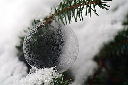 clear glass bauble thumbnail