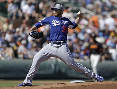 LA Dodgers player pitches baseball thumbnail