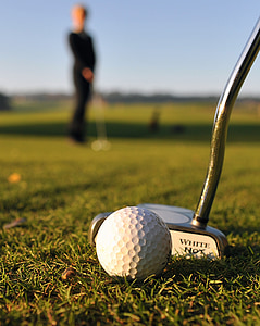 person playing golf thumbnail
