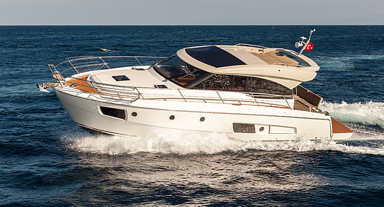 time-lapse photography of yacht in the ocean thumbnail