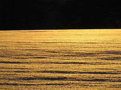 snow landscape, snowfield, back light, sun thumbnail
