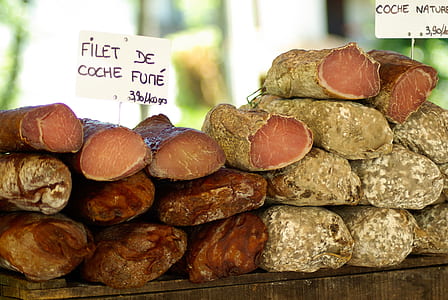 pile of coche fune fillet thumbnail