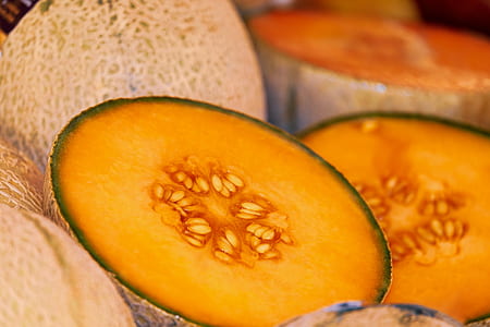 sliced honeydew melon thumbnail