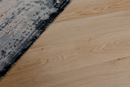 Beautiful oak floor thumbnail