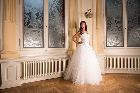 woman wearing white floral sweetheart neckline wedding gown thumbnail
