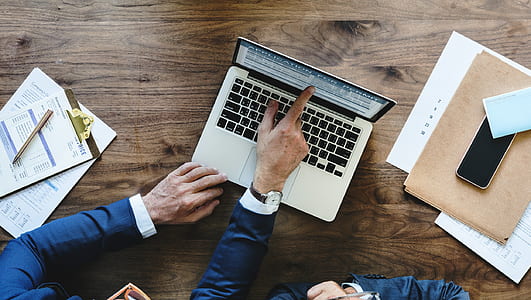 man using MacBook Pro thumbnail