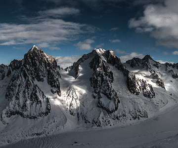 photo of snowcap mountain thumbnail