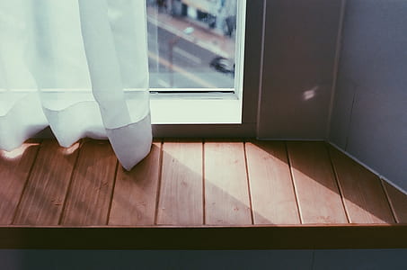 brown flooring thumbnail