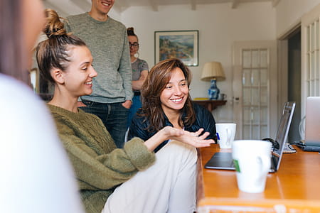 People Looking at Laptop thumbnail
