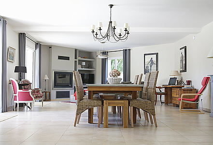 photography of brown wooden dining table with chairs thumbnail