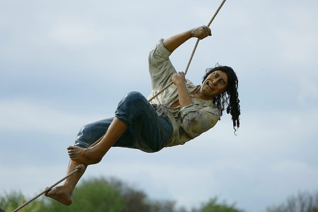 man hanging on rope thumbnail