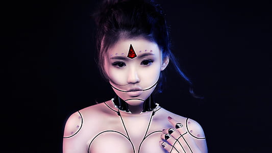 woman with tattoo thumbnail
