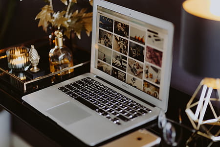 Elegant home office with golden accessories thumbnail