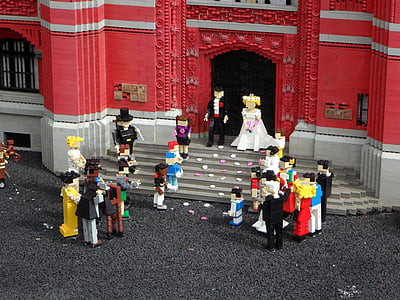 photography of minifig wedding thumbnail