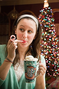 woman in teal top thumbnail