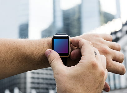 Grey Smartwatch thumbnail