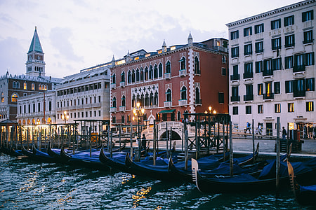 A Trip to Venice, Italy thumbnail