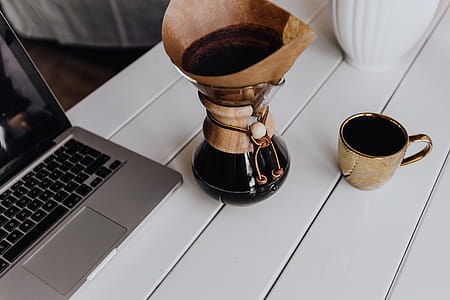 Chemex Coffee Maker with Gold Cup thumbnail
