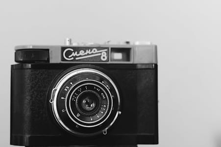 black and gray camera thumbnail