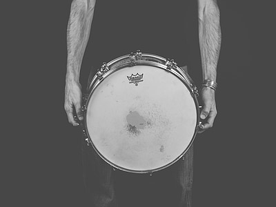 grayscale of snare drum thumbnail