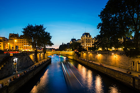 Sunset over the River Seine in Paris, France thumbnail