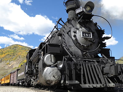 closeup photo of black steam locomotive train thumbnail