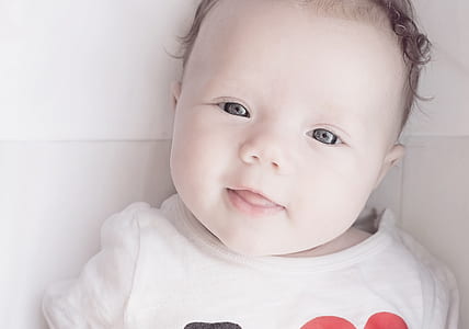 baby's white top thumbnail