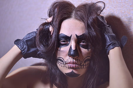 woman with face tattoo thumbnail