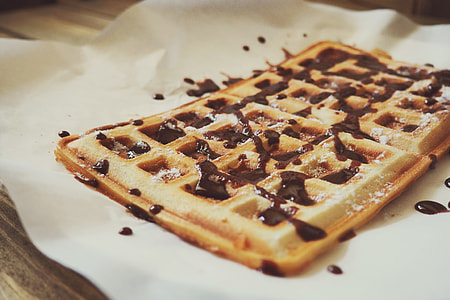 Waffle with chocolate sauce thumbnail