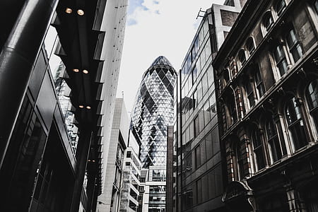 30 St. Mary Axe Street thumbnail
