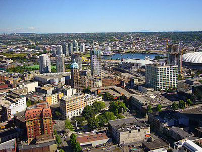 Overlook of the cityscape of Vancouver, British Columbia thumbnail